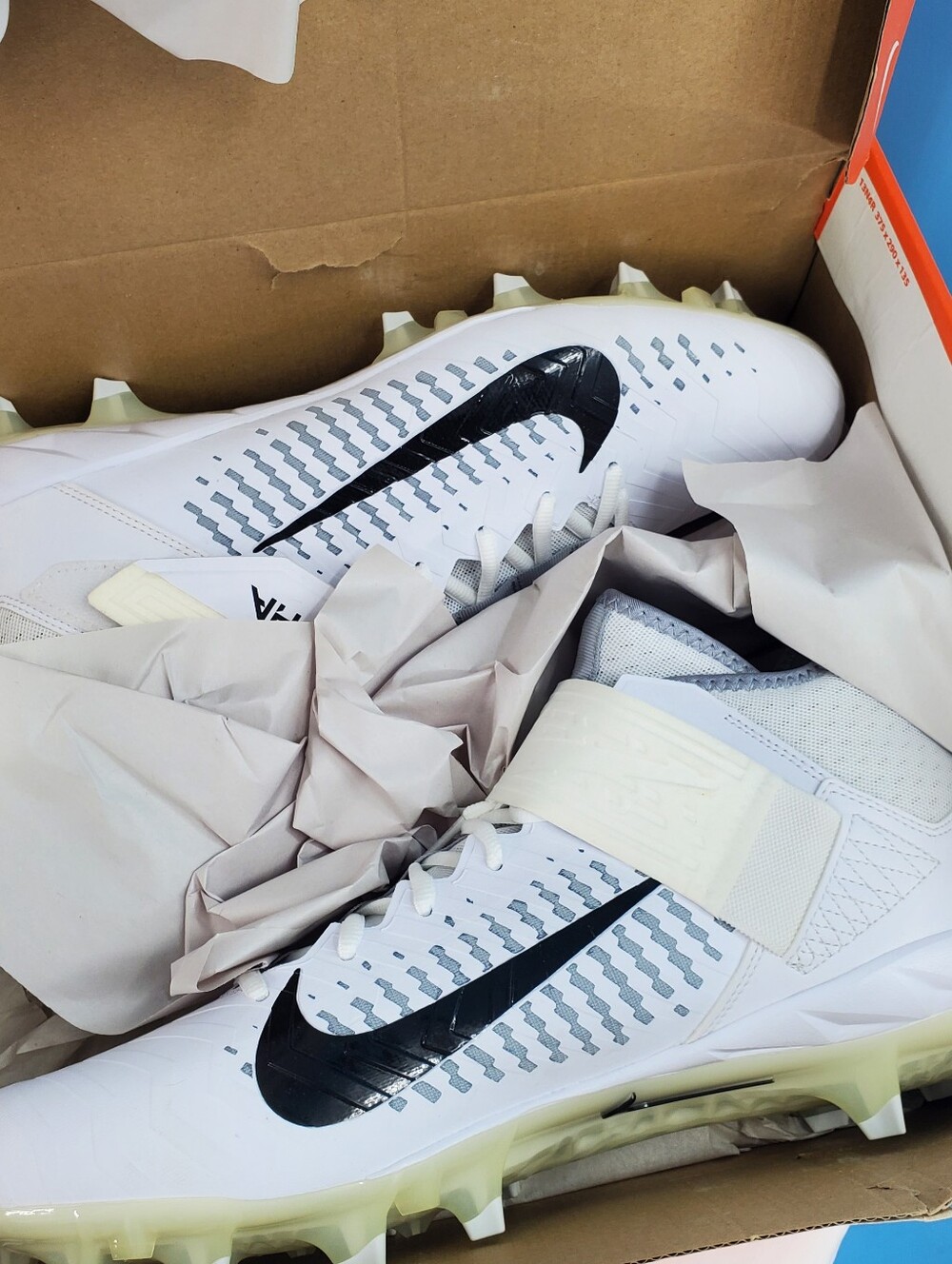 New Nike Alpha Menace white football cleats 14 Wide